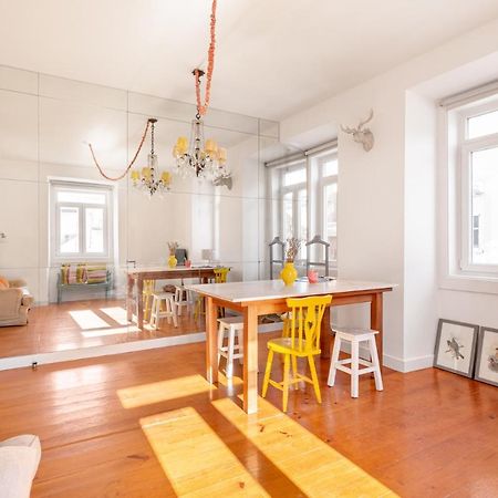 Joivy Chic 2Br Apt In Bairro Alto, 2Mins To Sao Pedro De Alcantara Viewpoint Lisboa Ngoại thất bức ảnh