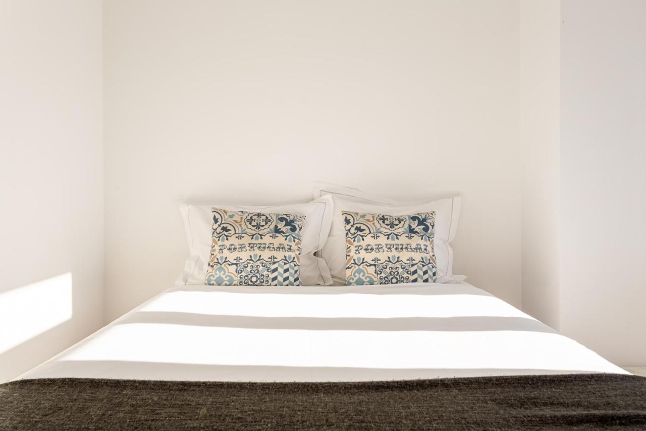 Joivy Chic 2Br Apt In Bairro Alto, 2Mins To Sao Pedro De Alcantara Viewpoint Lisboa Ngoại thất bức ảnh